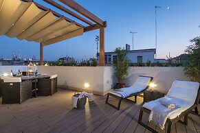 Chezmoihomes Plaza Nueva Premium