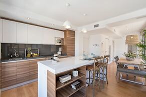 Chezmoihomes Plaza Nueva Premium