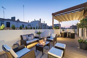 Chezmoihomes Plaza Nueva Premium