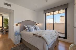 Chezmoihomes Plaza Nueva Premium