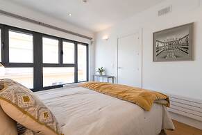 Chezmoihomes Plaza Nueva Premium