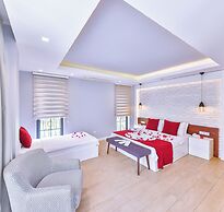 Lale Hotel