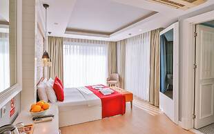 Lale Hotel