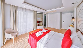 Lale Hotel
