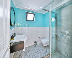 Lale Hotel