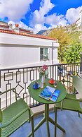 Lale Hotel