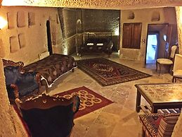 Antique Terrace Suites