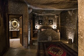 Antique Terrace Suites