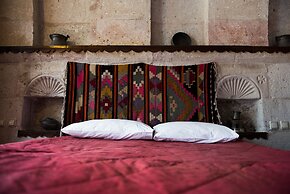 Antique Terrace Suites