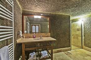 Antique Terrace Suites