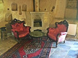 Antique Terrace Suites