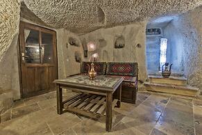 Antique Terrace Suites