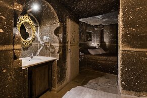 Antique Terrace Suites