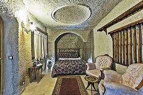 Antique Terrace Suites