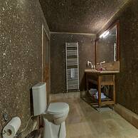 Antique Terrace Suites