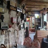 Antique Terrace Suites