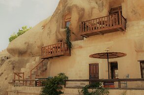 Antique Terrace Suites