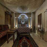 Antique Terrace Suites