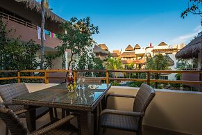 Honey 2 BRM sleeps 4 balcony