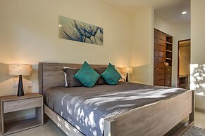 Honey 2 BRM sleeps 4 balcony