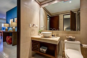 Blue Beach 2 BRM apt sleeps 5