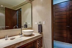 Blue Beach 2 BRM apt sleeps 5