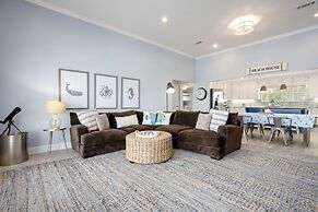 Bolivar Slam 3 Bedroom Home by RedAwning