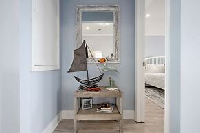 Bolivar Slam 3 Bedroom Home by RedAwning