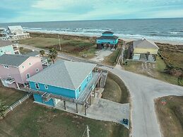 Once Upon A Tide 3 Bedroom Home by RedAwning