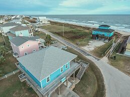 Once Upon A Tide 3 Bedroom Home by RedAwning