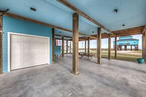 Once Upon A Tide 3 Bedroom Home by RedAwning