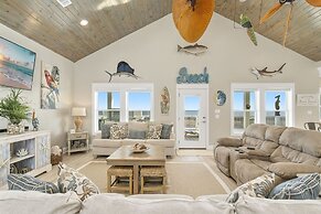 Shore Relaxin' 4 Bedroom Home by RedAwning