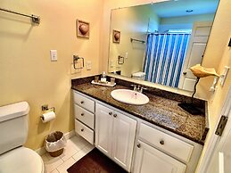 Mi Casa Del Mar 2 Bedroom Home by RedAwning