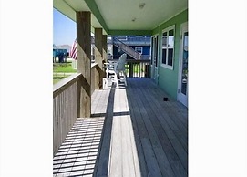 Mi Casa Del Mar 2 Bedroom Home by RedAwning