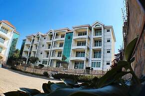 Lake Victoria Masionettes