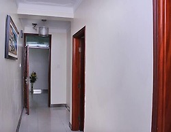 Lake Victoria Masionettes