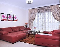 Lake Victoria Masionettes