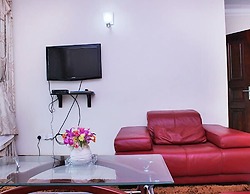 Lake Victoria Masionettes