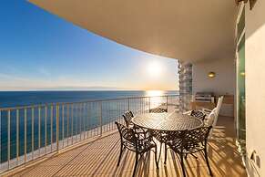 Turquoise Place 1908C