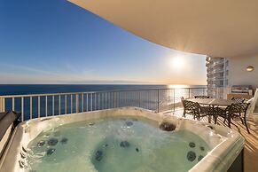 Turquoise Place 1908C