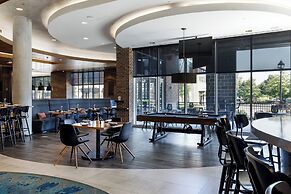 Archer Hotel Boston/Burlington