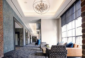 Archer Hotel Boston/Burlington