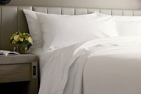 Archer Hotel Boston/Burlington