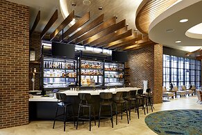 Archer Hotel Boston/Burlington