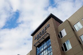 Archer Hotel Boston/Burlington