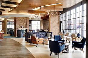 Archer Hotel Boston/Burlington