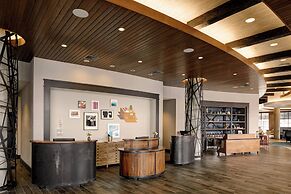 Archer Hotel Boston/Burlington