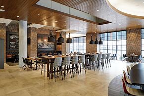 Archer Hotel Boston/Burlington