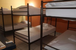 Hotel Green Monkey - Hostel