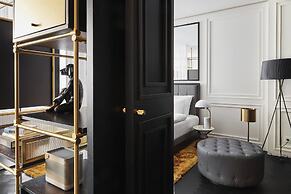 Roomers Munich, Autograph Collection